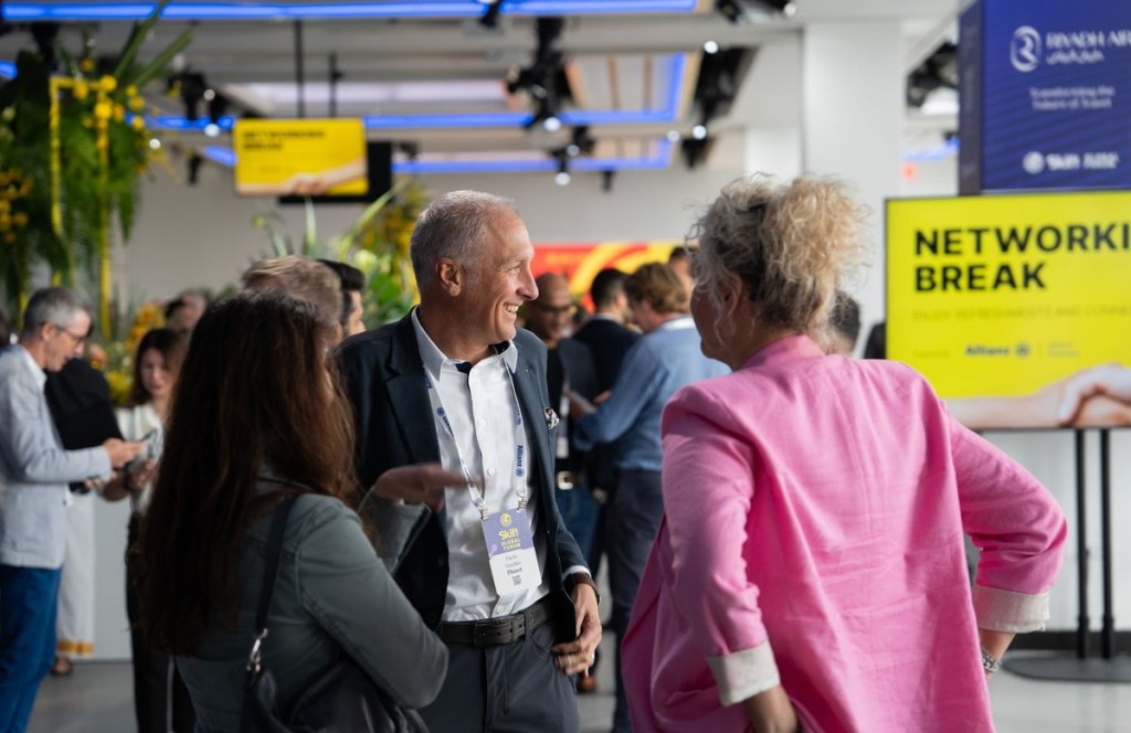 attendees networking at Skift Global Forum